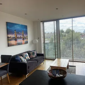 Stunning Apartment London